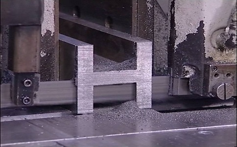 铁门关大揭秘：带锯条价格多少钱才能买到高质量的产品？